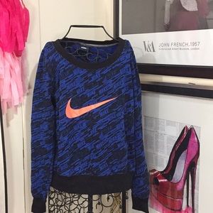 Nike pullover
